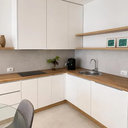 Sage Residences Apartment *