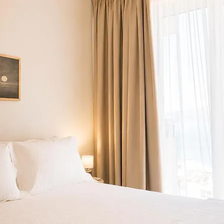 Sage Residences Apartment *